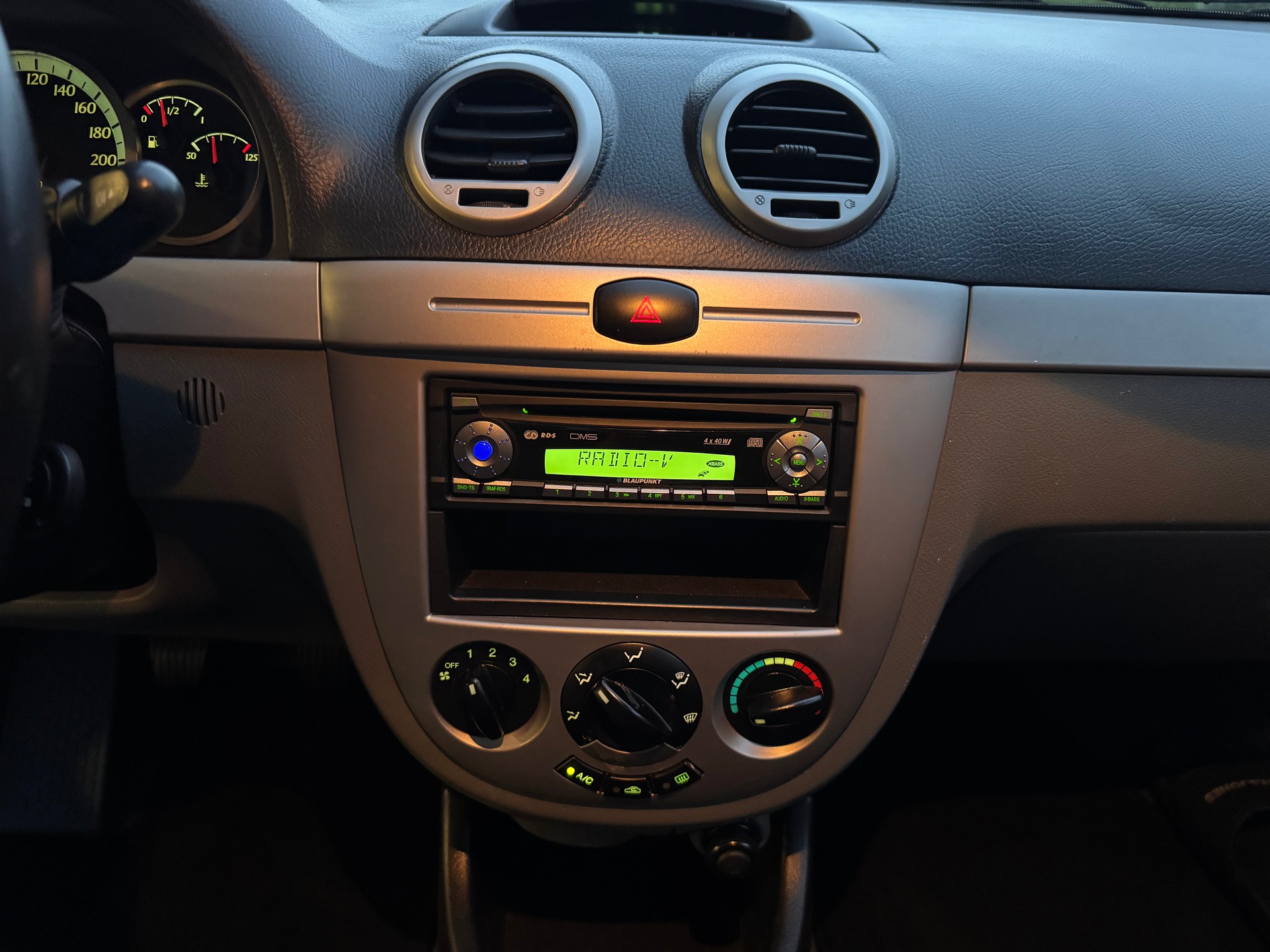 CHEVROLET Lacetti 1.6 16V SX-image-15