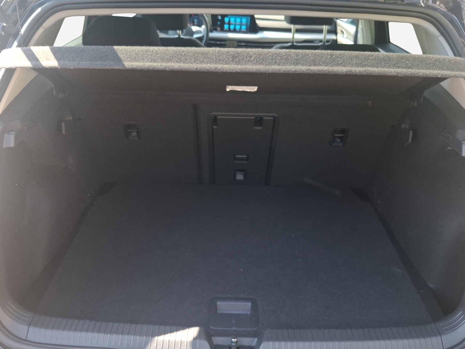 VW Golf 1.5 e TSI ACT Life DSG-image-12
