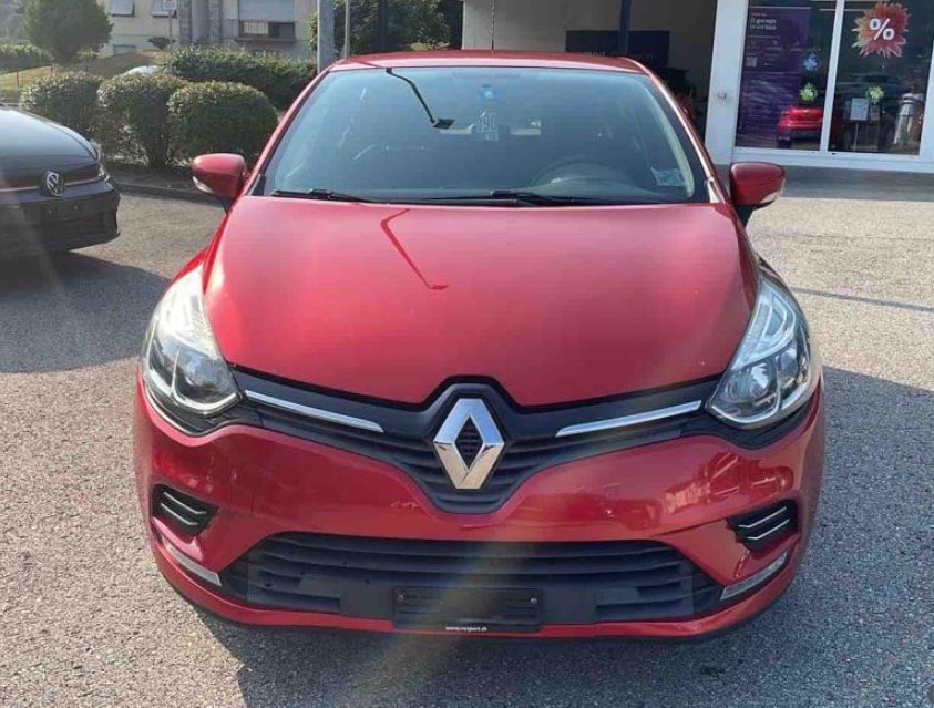 RENAULT Clio 0.9 12V Intens-image-0