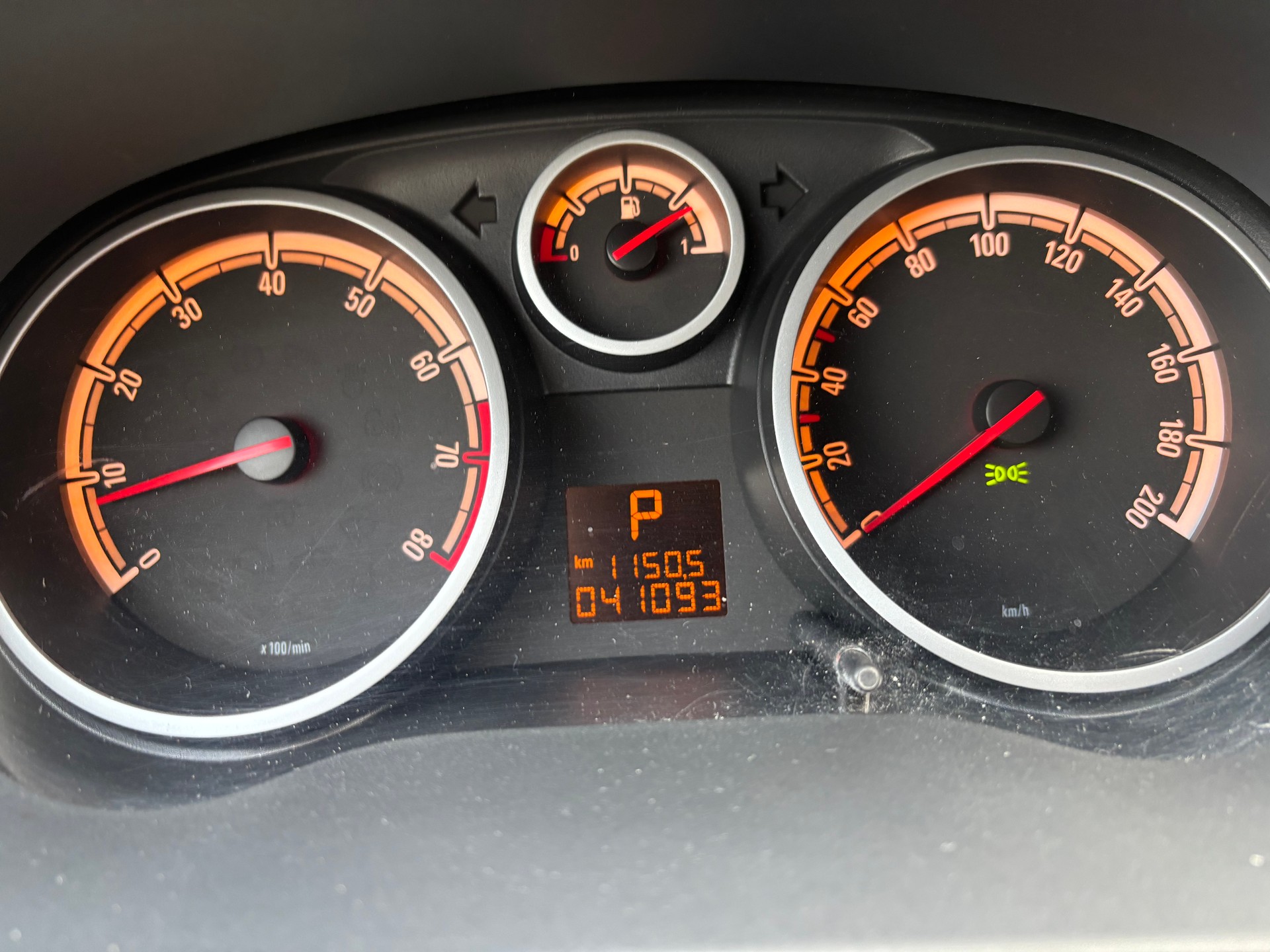 OPEL Corsa 1.4 TP Enjoy-image-3