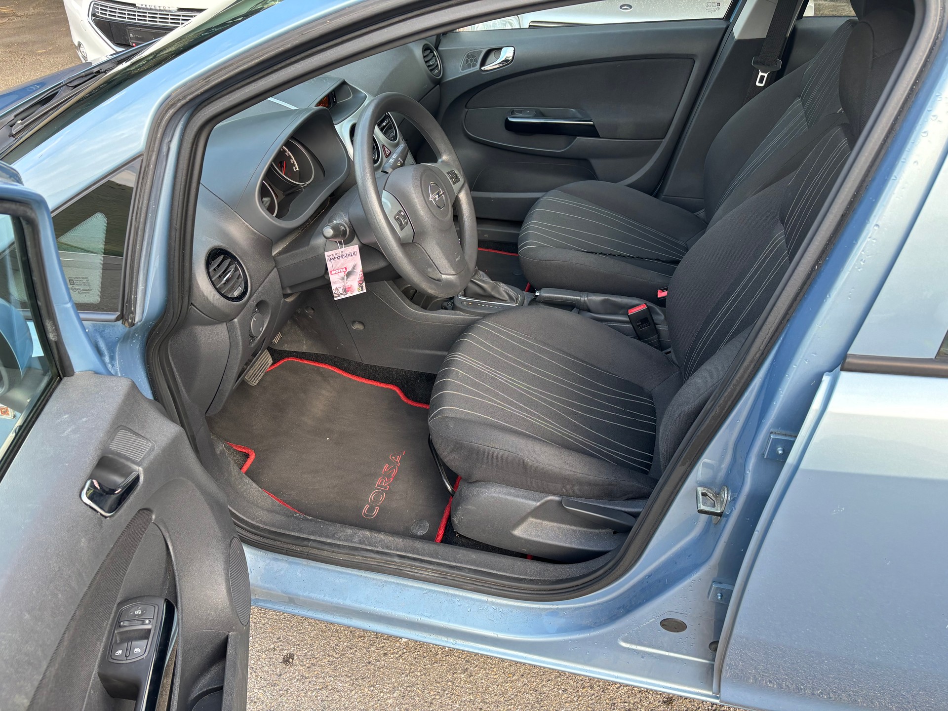 OPEL Corsa 1.4 TP Enjoy-image-4