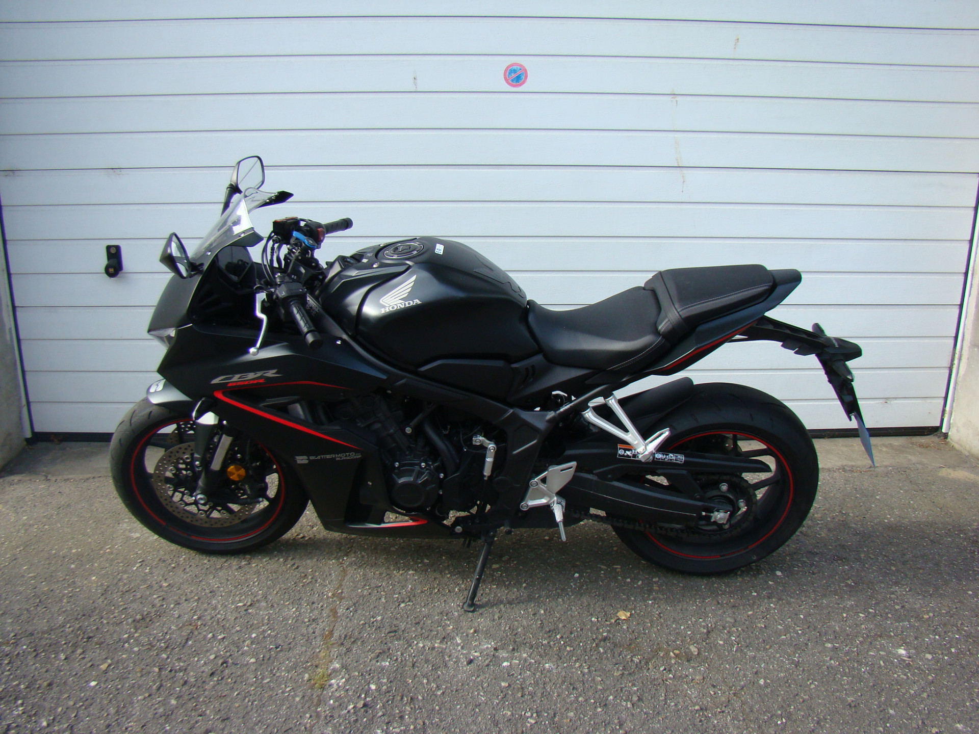 HONDA CBR 650 R E-Clutch