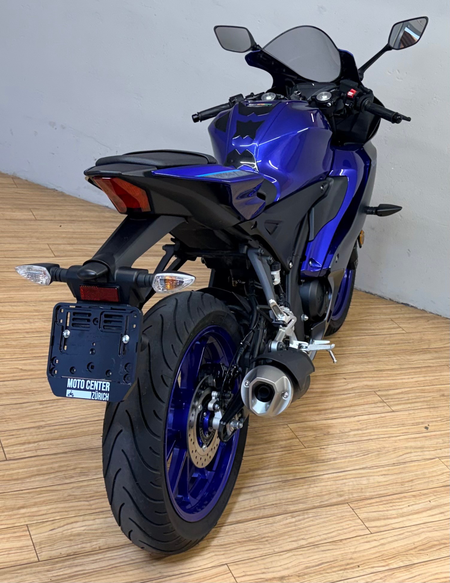 YAMAHA YZF-R 125 ABS-showroom-element-2