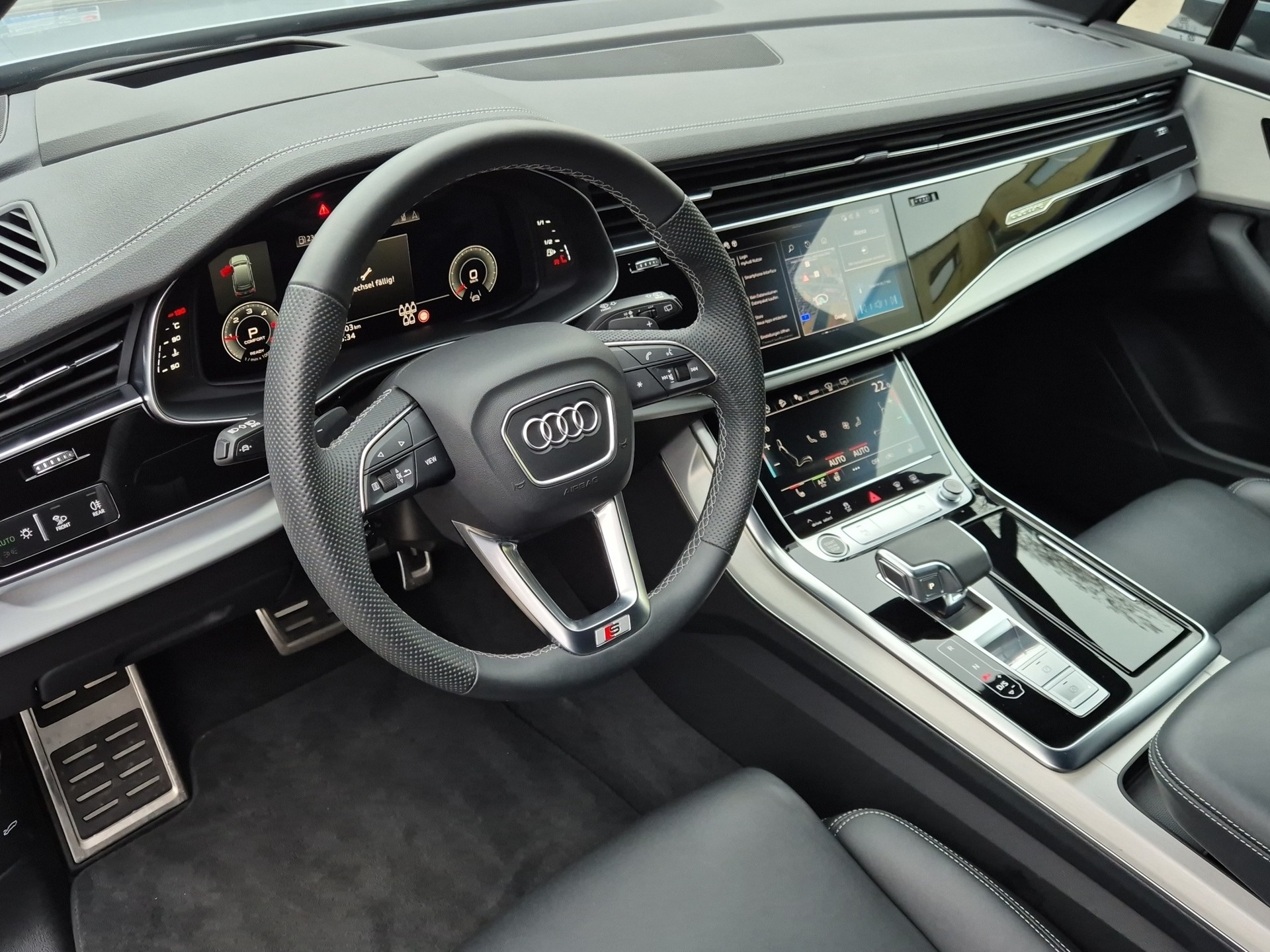 AUDI Q7 50 TDI quattro S Line tiptronic-image-10