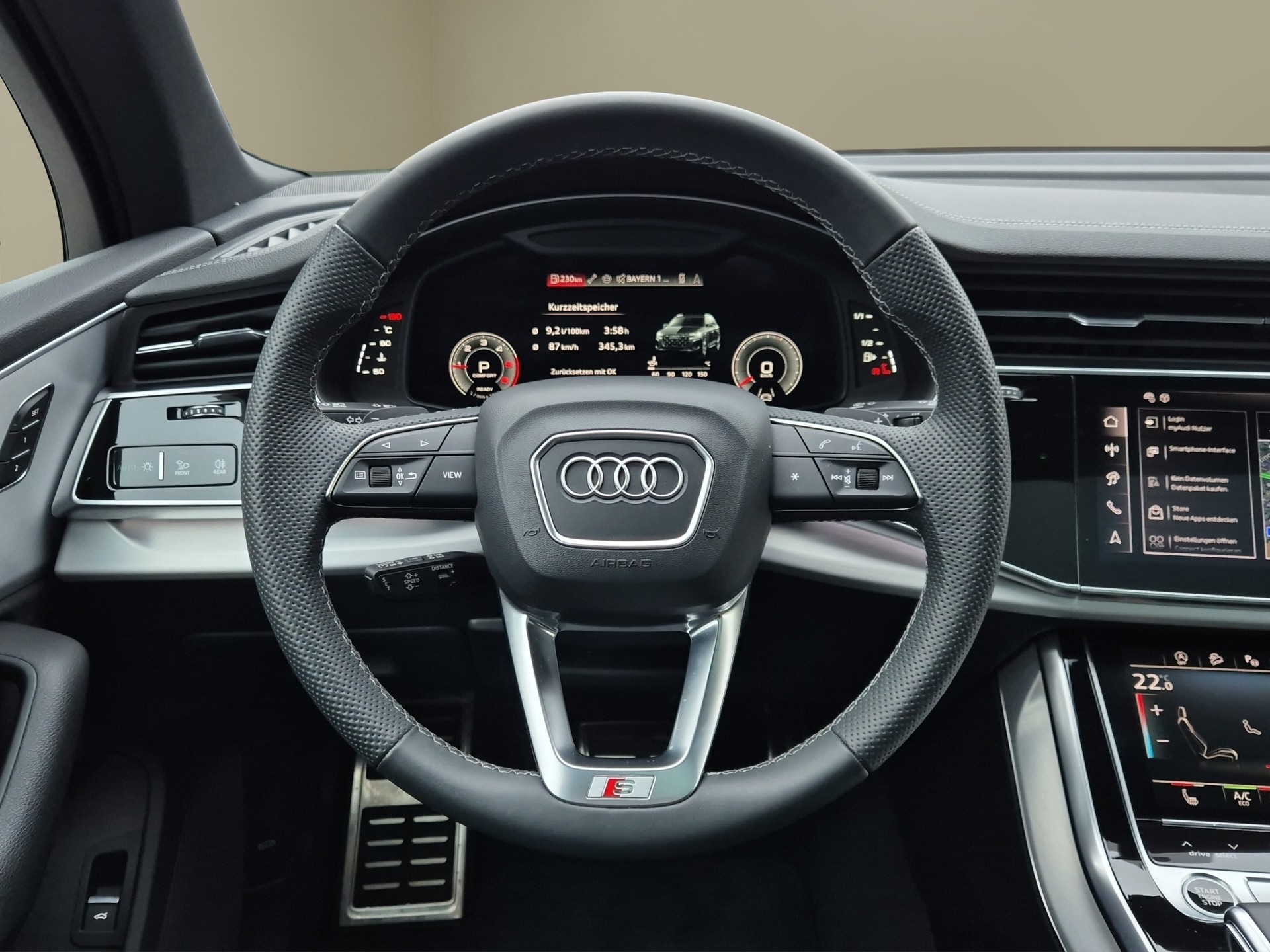 AUDI Q7 50 TDI quattro S Line tiptronic-image-12