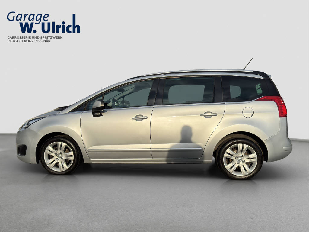 PEUGEOT 5008 2.0 BlueHDi Allure-image-2