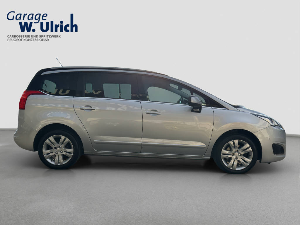 PEUGEOT 5008 2.0 BlueHDi Allure-image-6