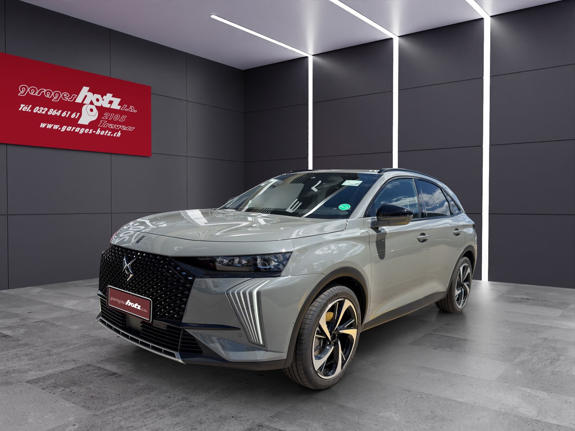 DS AUTOMOBILES DS7 1.6 E-Tense Étoile 4x4-showroom-element-1