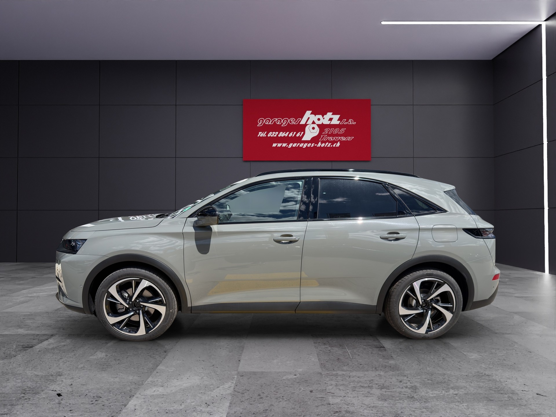 DS AUTOMOBILES DS7 1.6 E-Tense Étoile 4x4-showroom-element-2