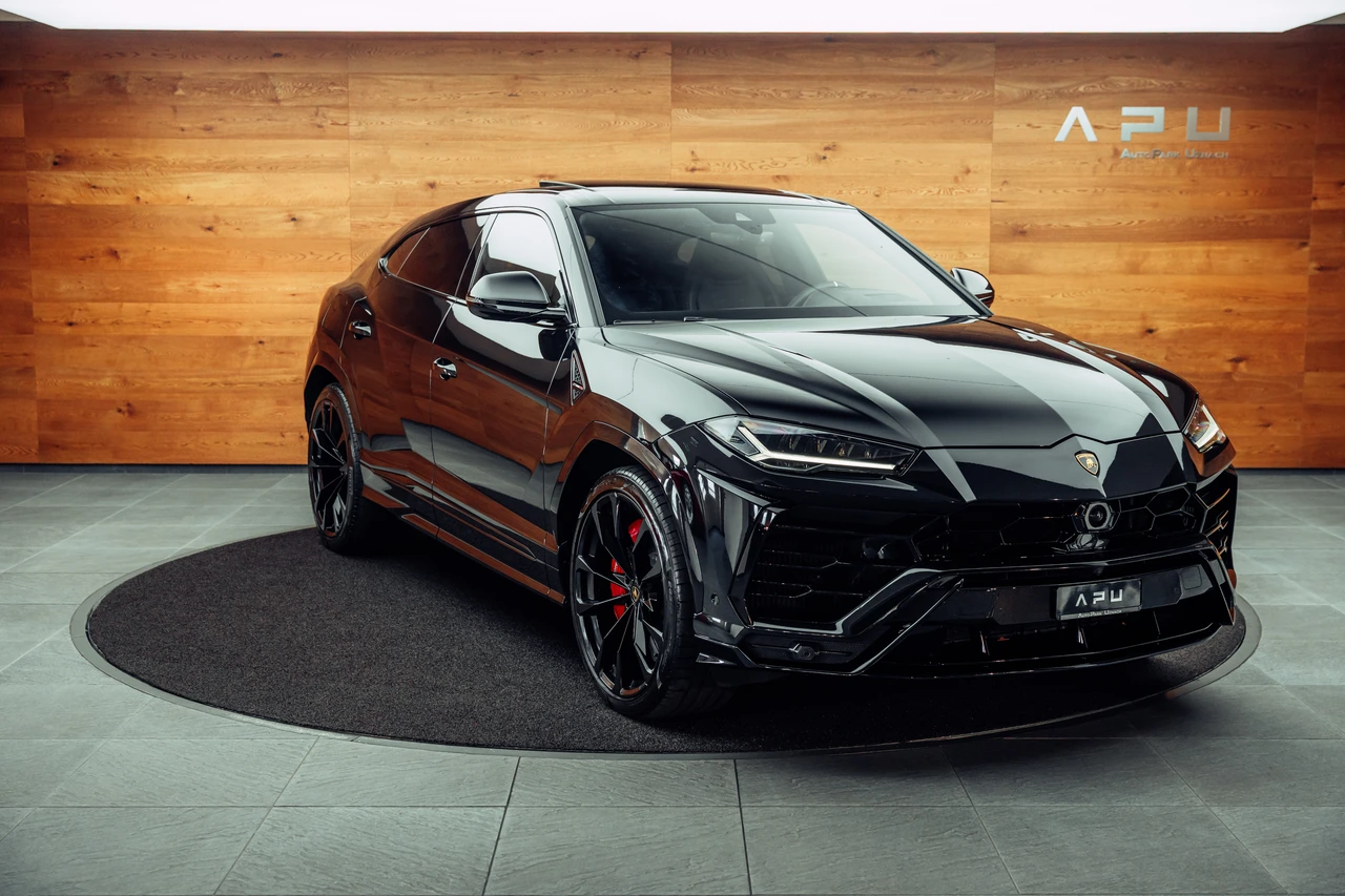 Urus E-Gear Nero Helene