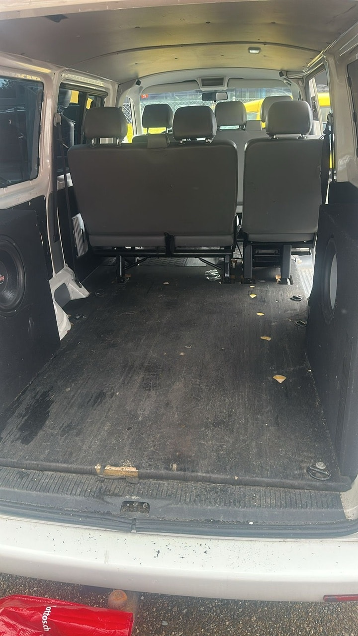 VW T5 Caravelle Trend 2.5 TDI PD-image-7