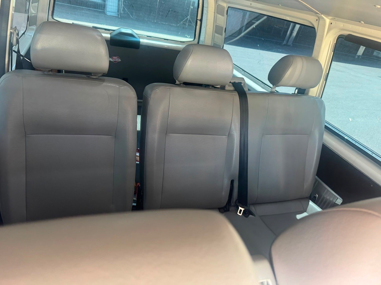 VW T5 Caravelle Trend 2.5 TDI PD-image-6
