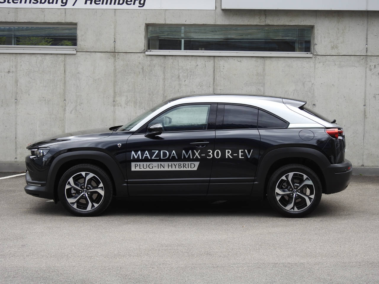 MAZDA MX-30 e-Skyactiv R-EV Advantage-image-8