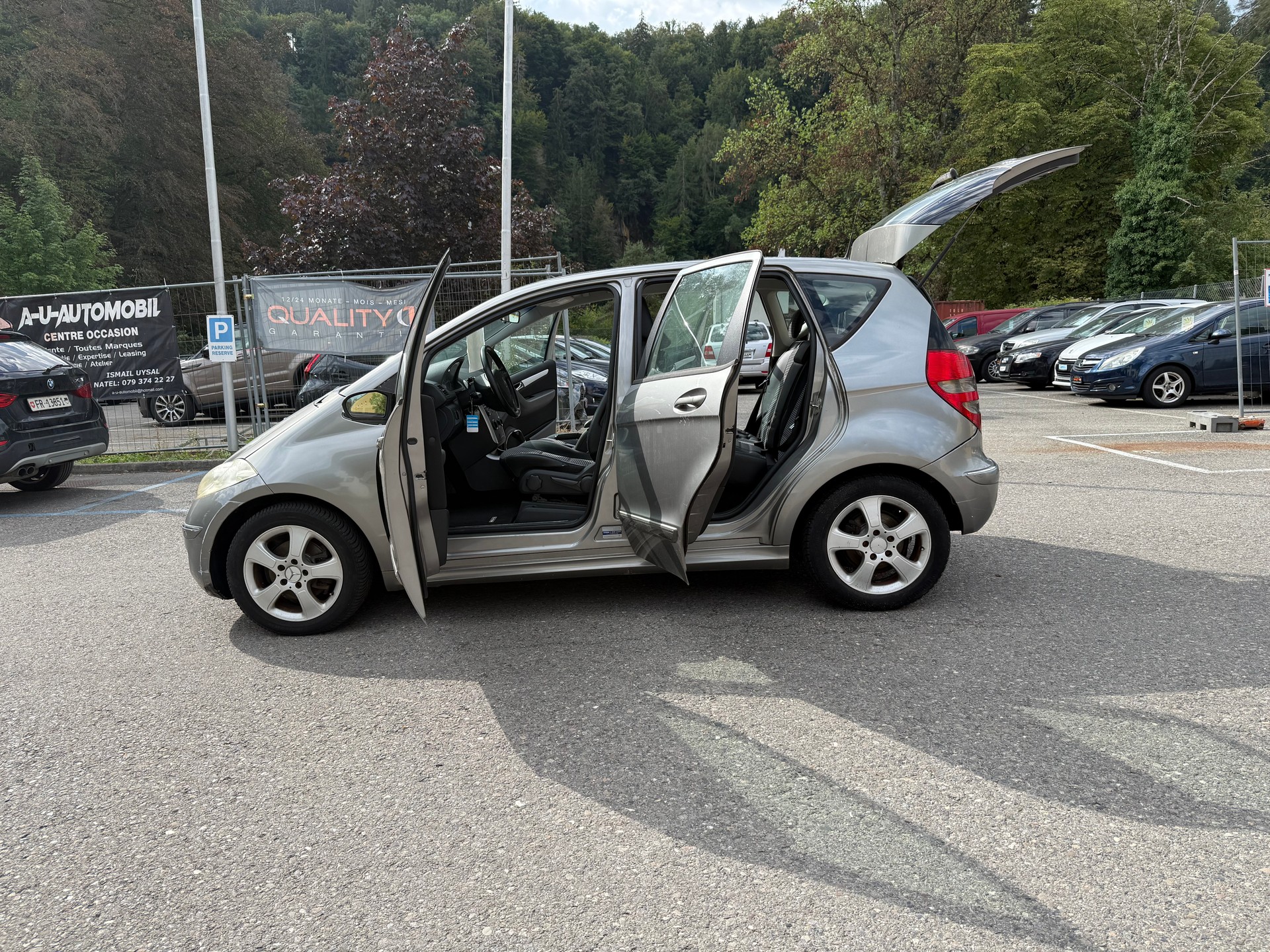 MERCEDES-BENZ A 200 Avantgarde-image-16