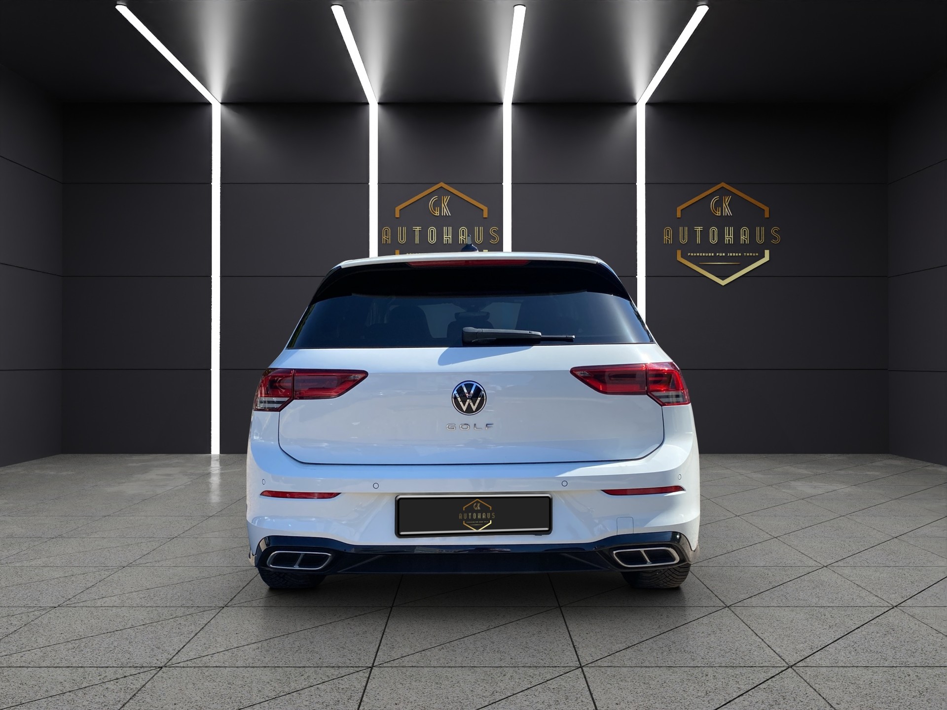 VW Golf 2.0 TDI R-Line DSG-image-3