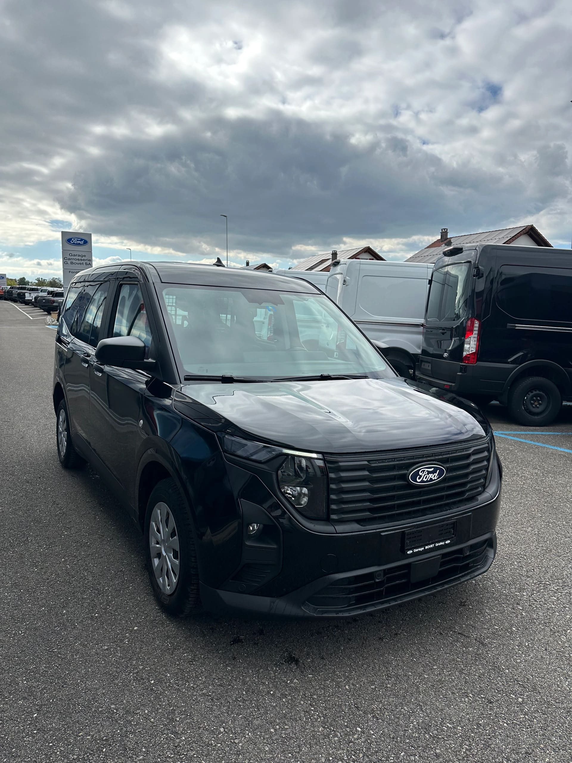FORD Transit Courier dcab. van 1.0 Trend/125CV/Aut.-image-7