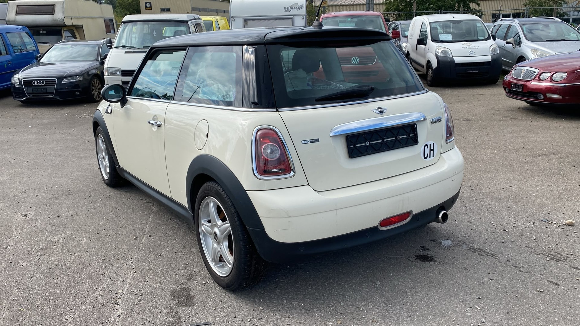 MINI Cooper-image-4