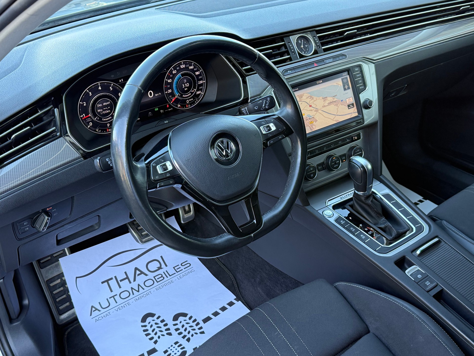 VW Passat Alltrack 2.0 TSI 4Motion DSG-image-13