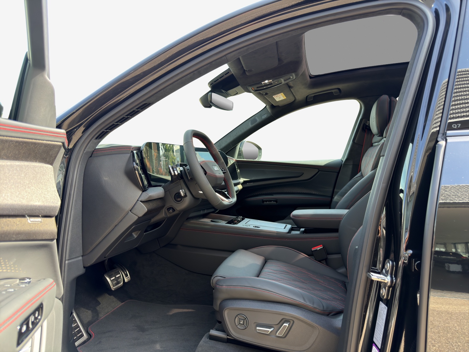 AUDI Q7 SUV TDI quattro 220 kW-image-7