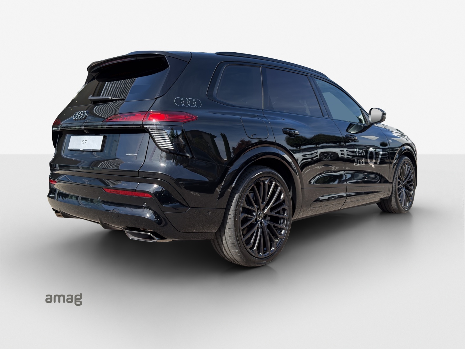 AUDI Q7 SUV TDI quattro 220 kW-image-4