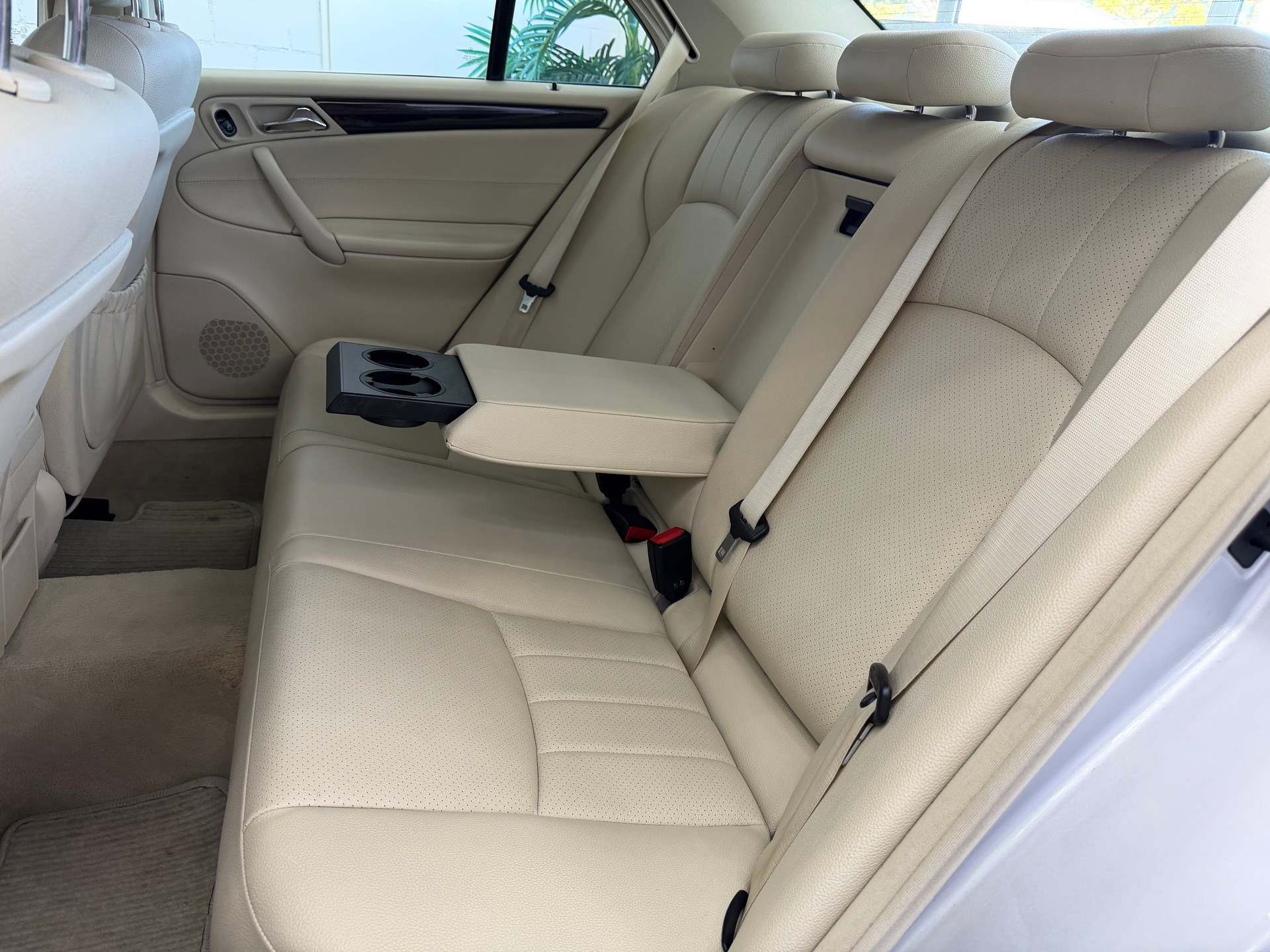 MERCEDES-BENZ C 240 Elégance 4Matic Automatic-image-12