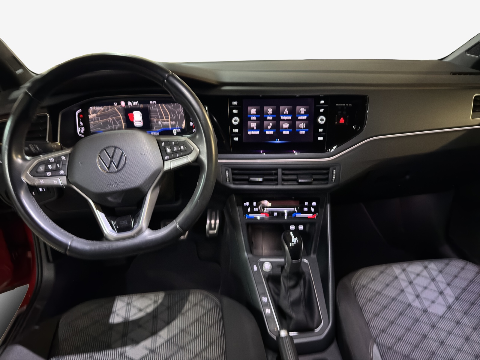 VW Polo 1.0 TSI R-Line DSG-image-8