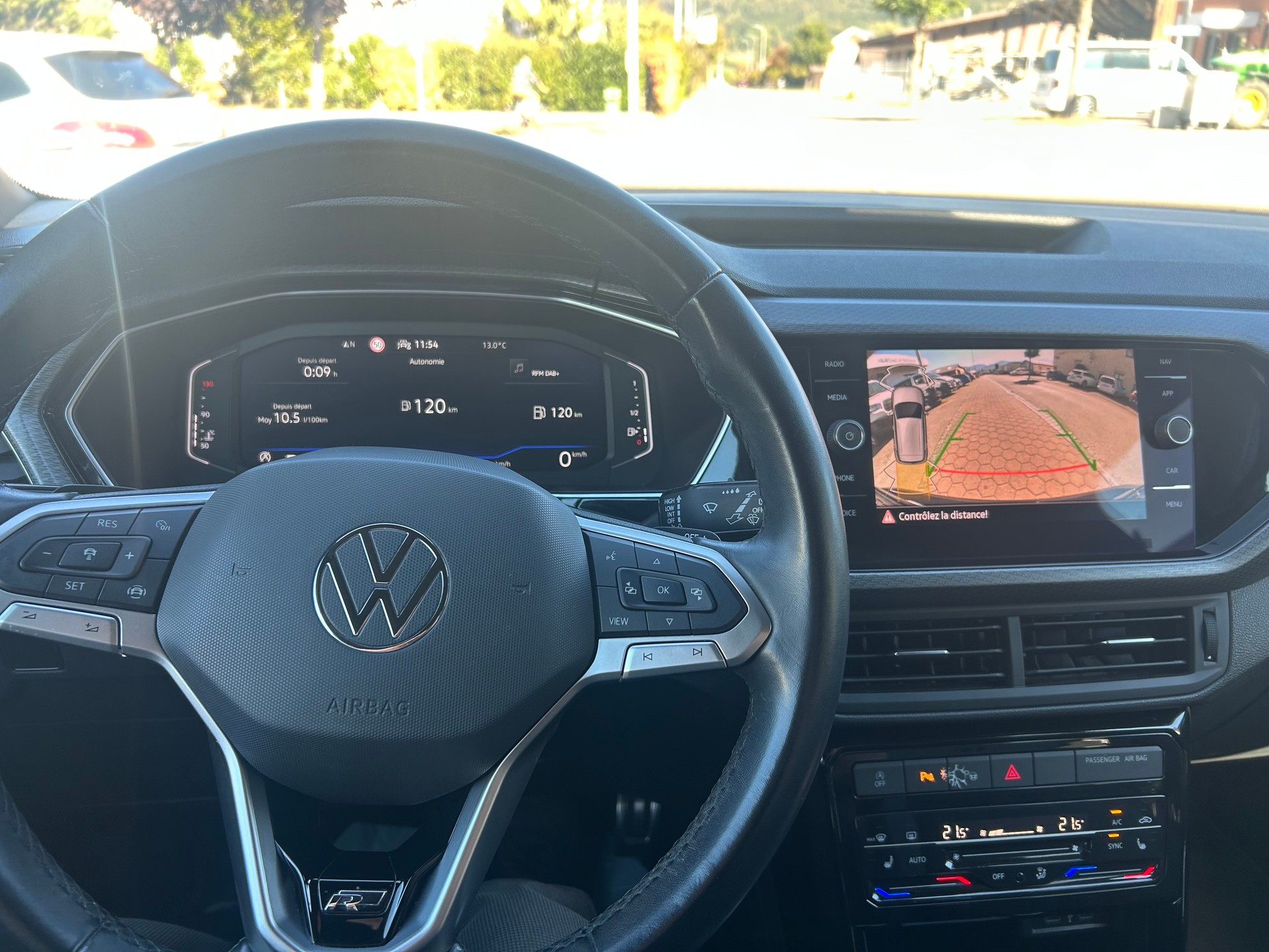 VW T-Cross 1.0 TSI Style DSG R- Line-image-6