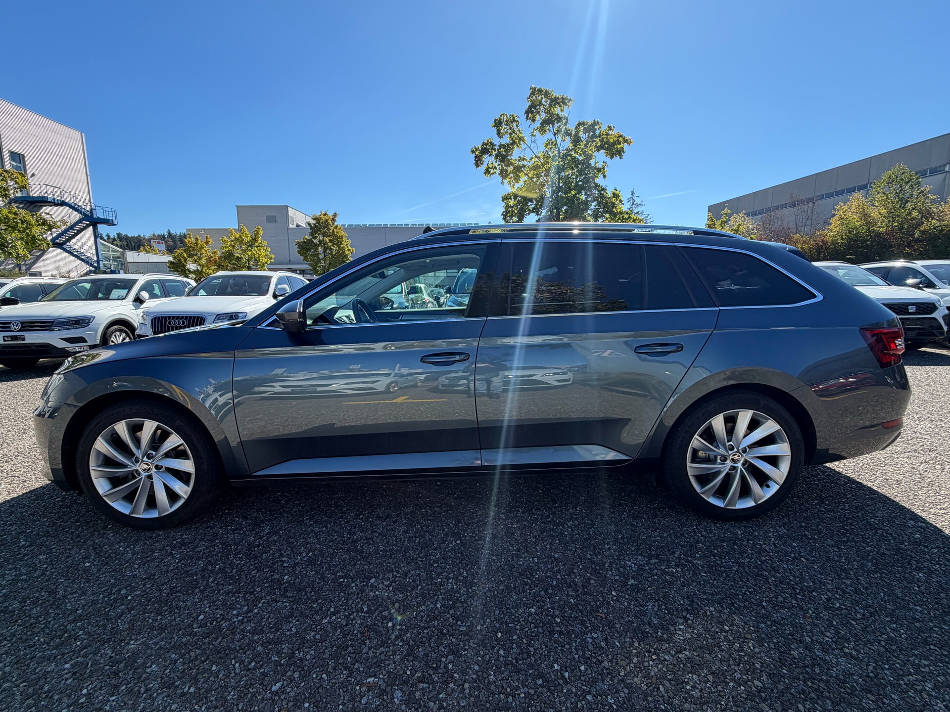 SKODA Superb Combi 2.0 TSI Style DSG 4x4-image-7