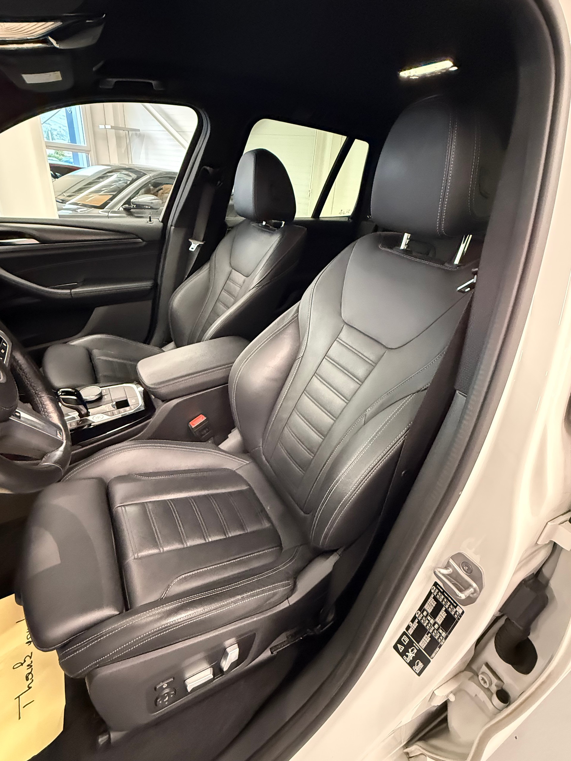 BMW X3 xDrive 48V 20d M Sport-image-12