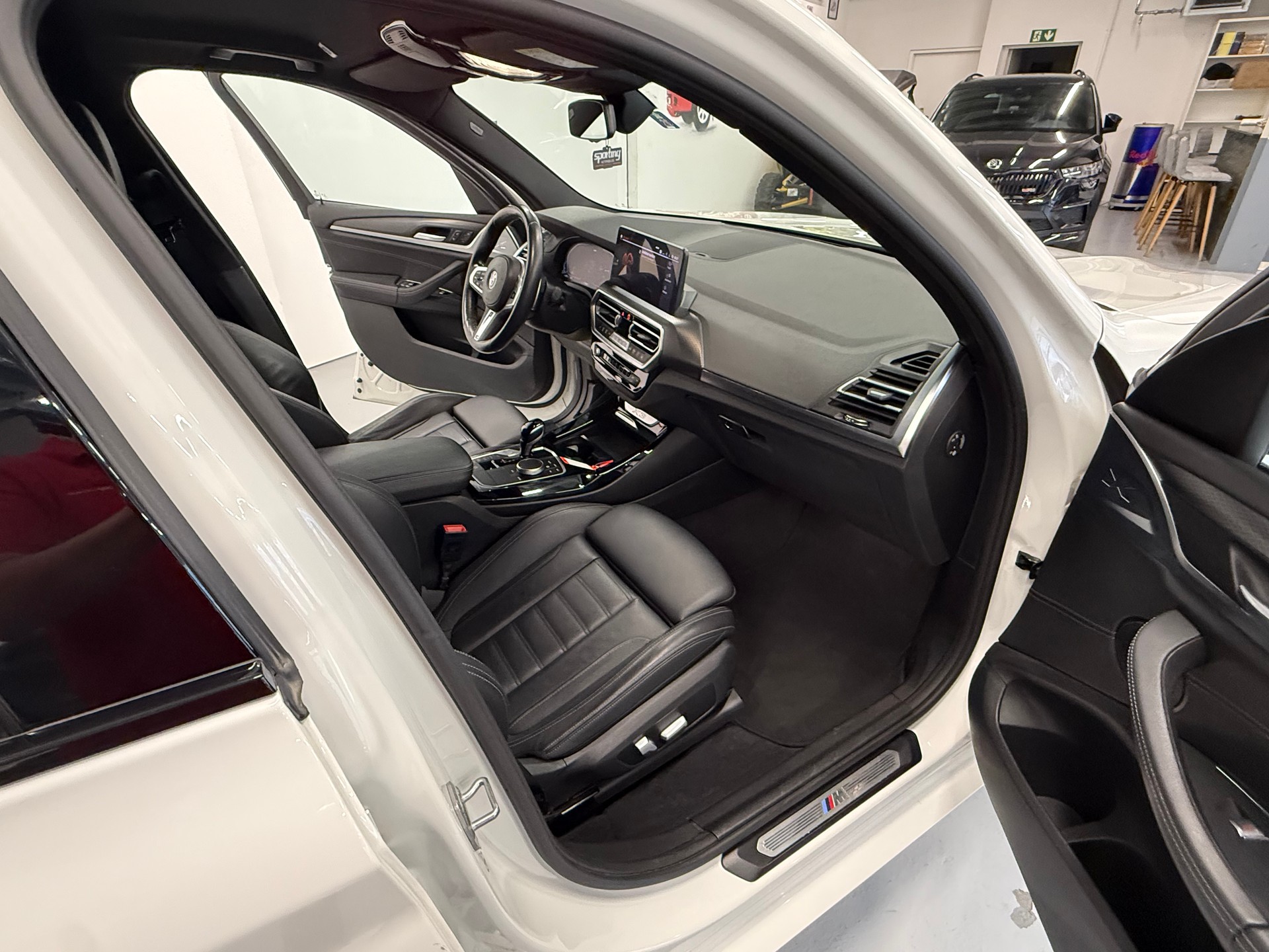 BMW X3 xDrive 48V 20d M Sport-image-15