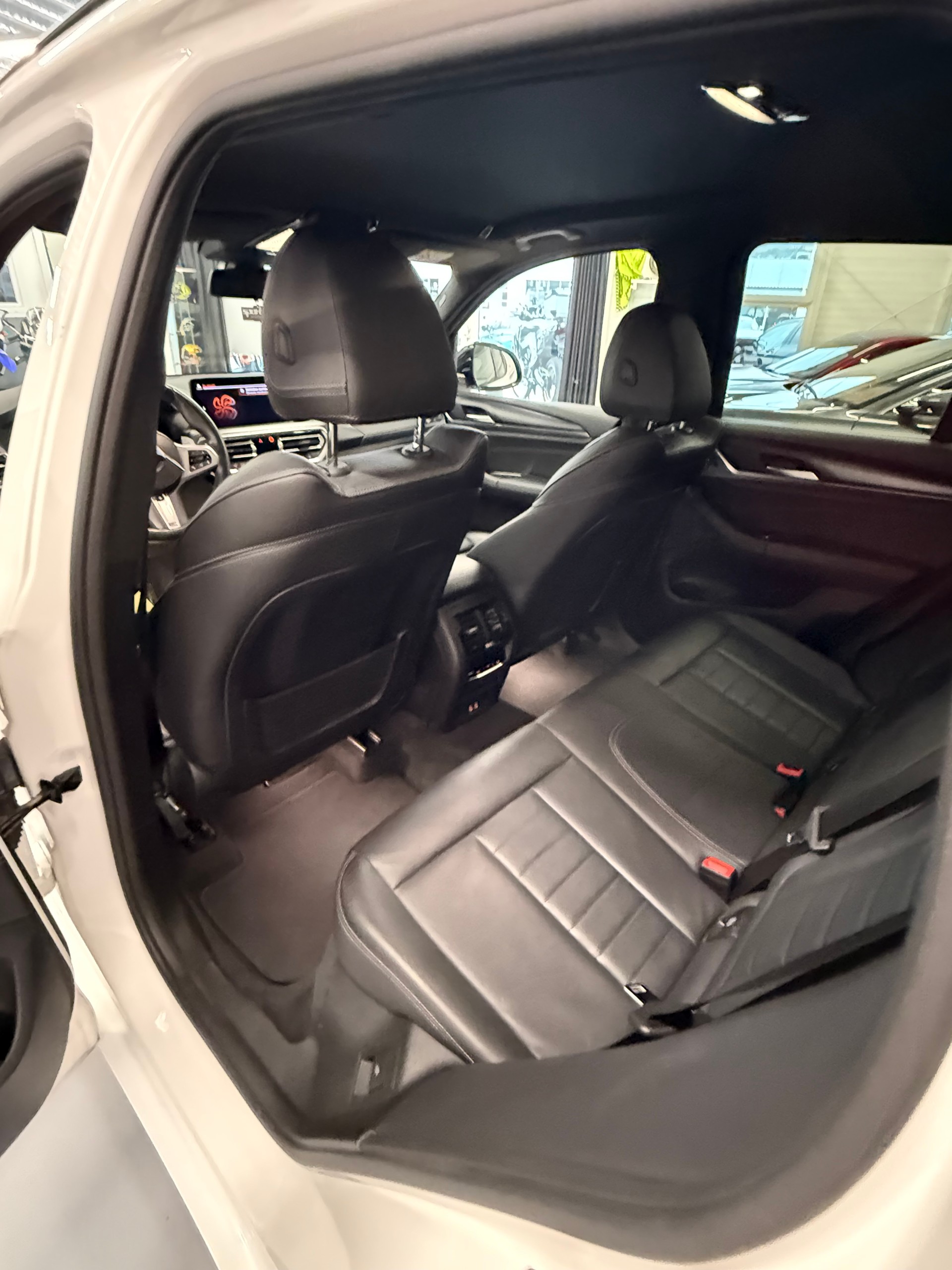 BMW X3 xDrive 48V 20d M Sport-image-13