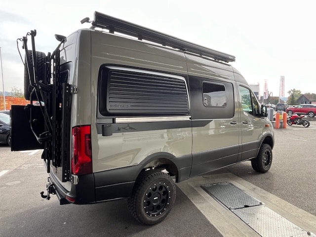 MERCEDES-BENZ Rhön Camp The Force 4x4-image-4