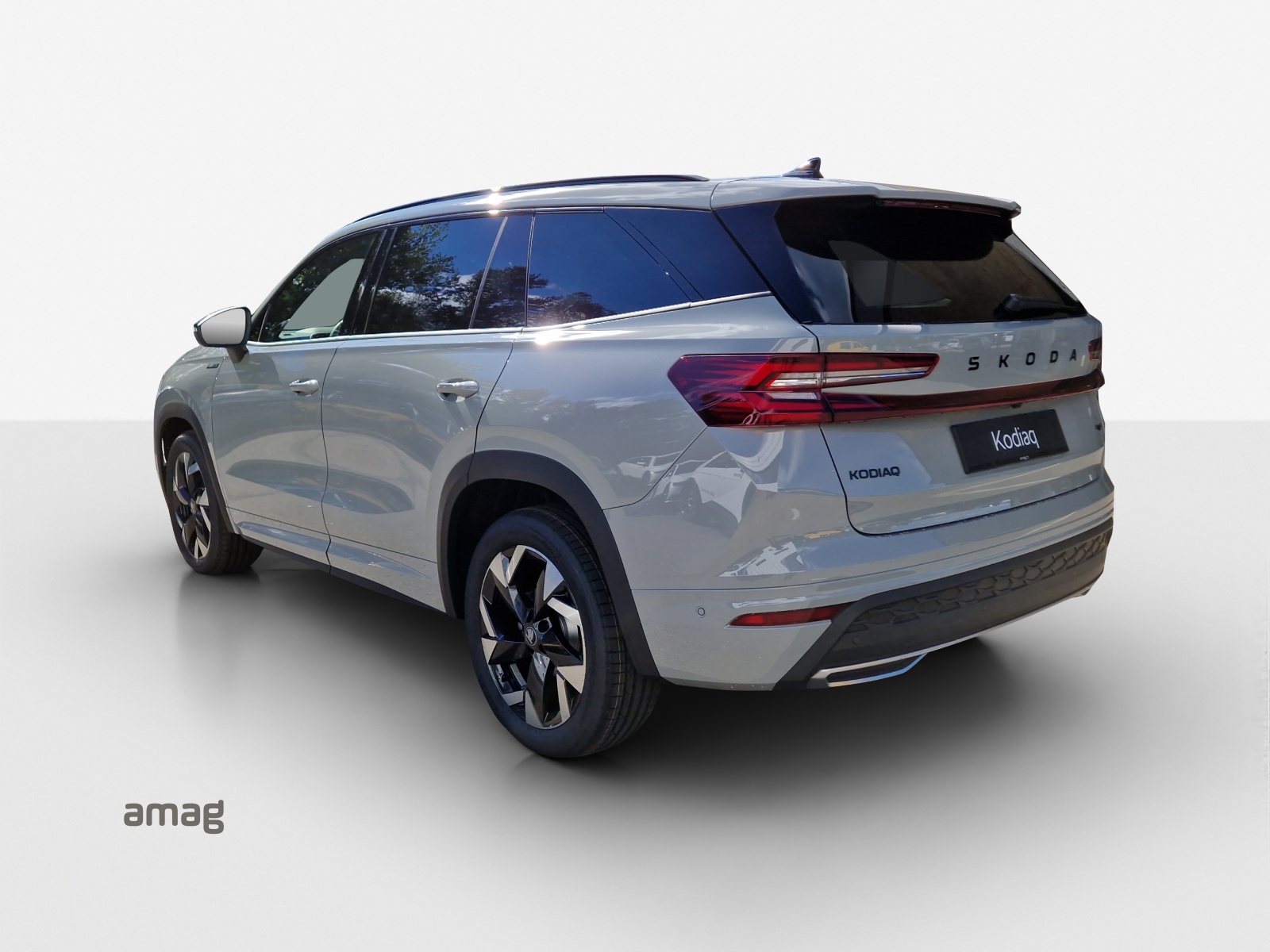 SKODA Kodiaq 2.0 TDI Sportline 4x4-image-2