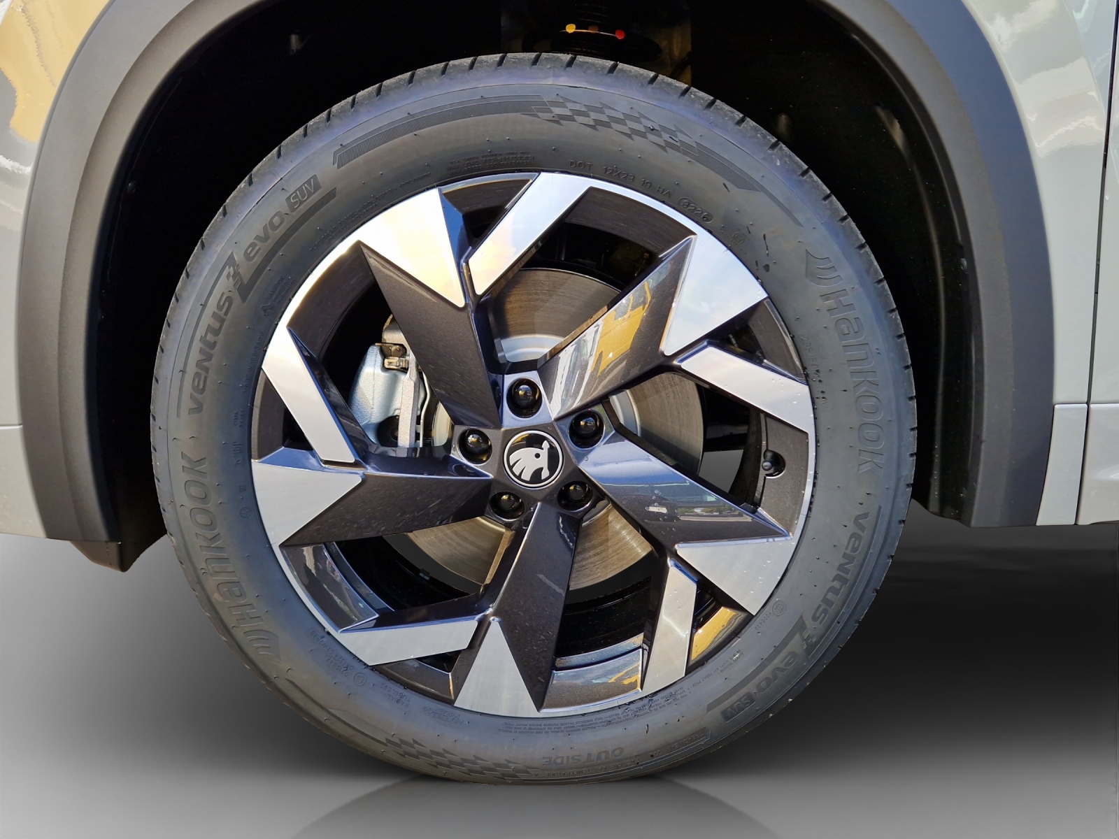 SKODA Kodiaq 2.0 TDI Sportline 4x4-image-13