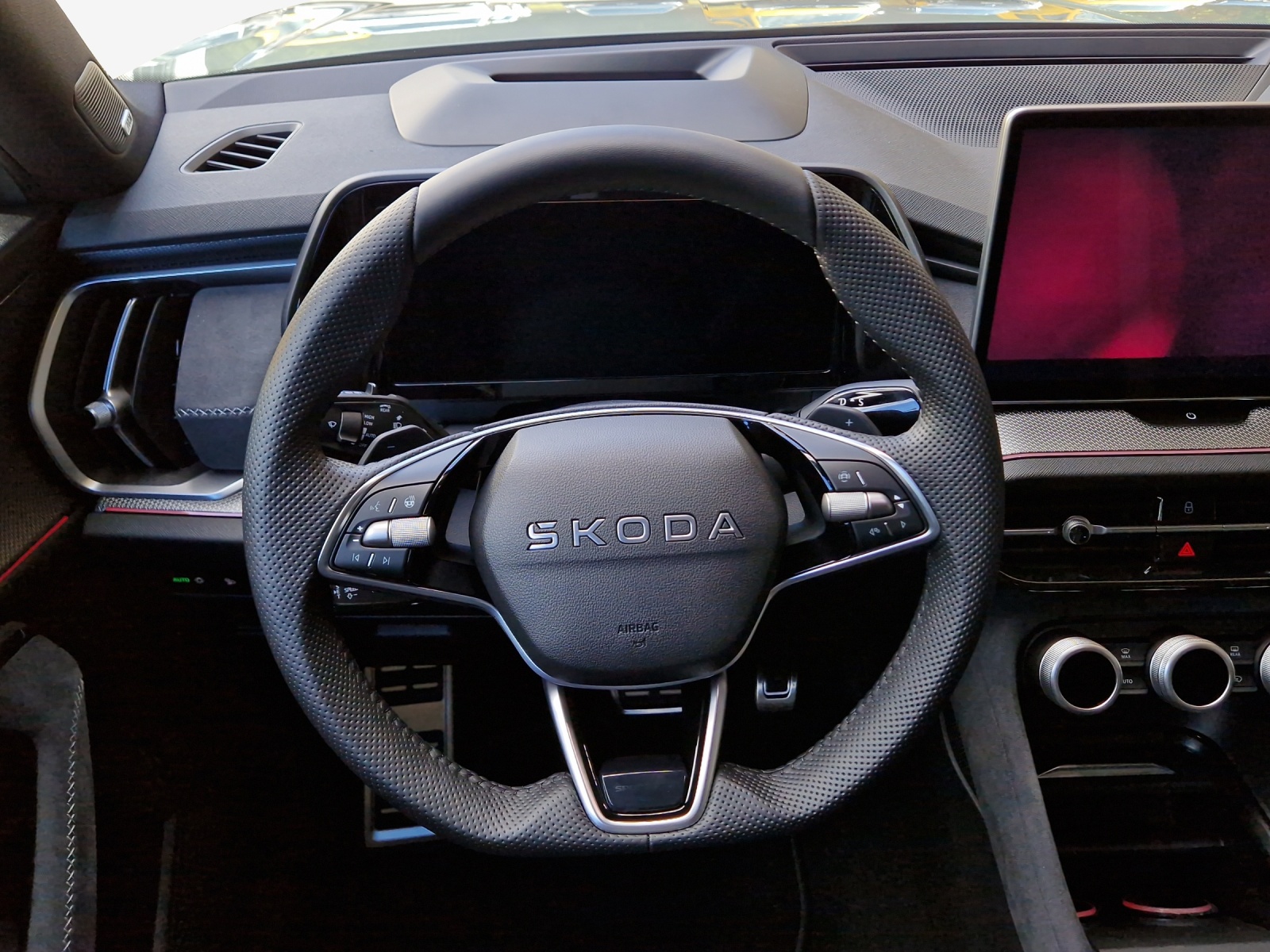 SKODA Kodiaq 2.0 TDI Sportline 4x4-image-9