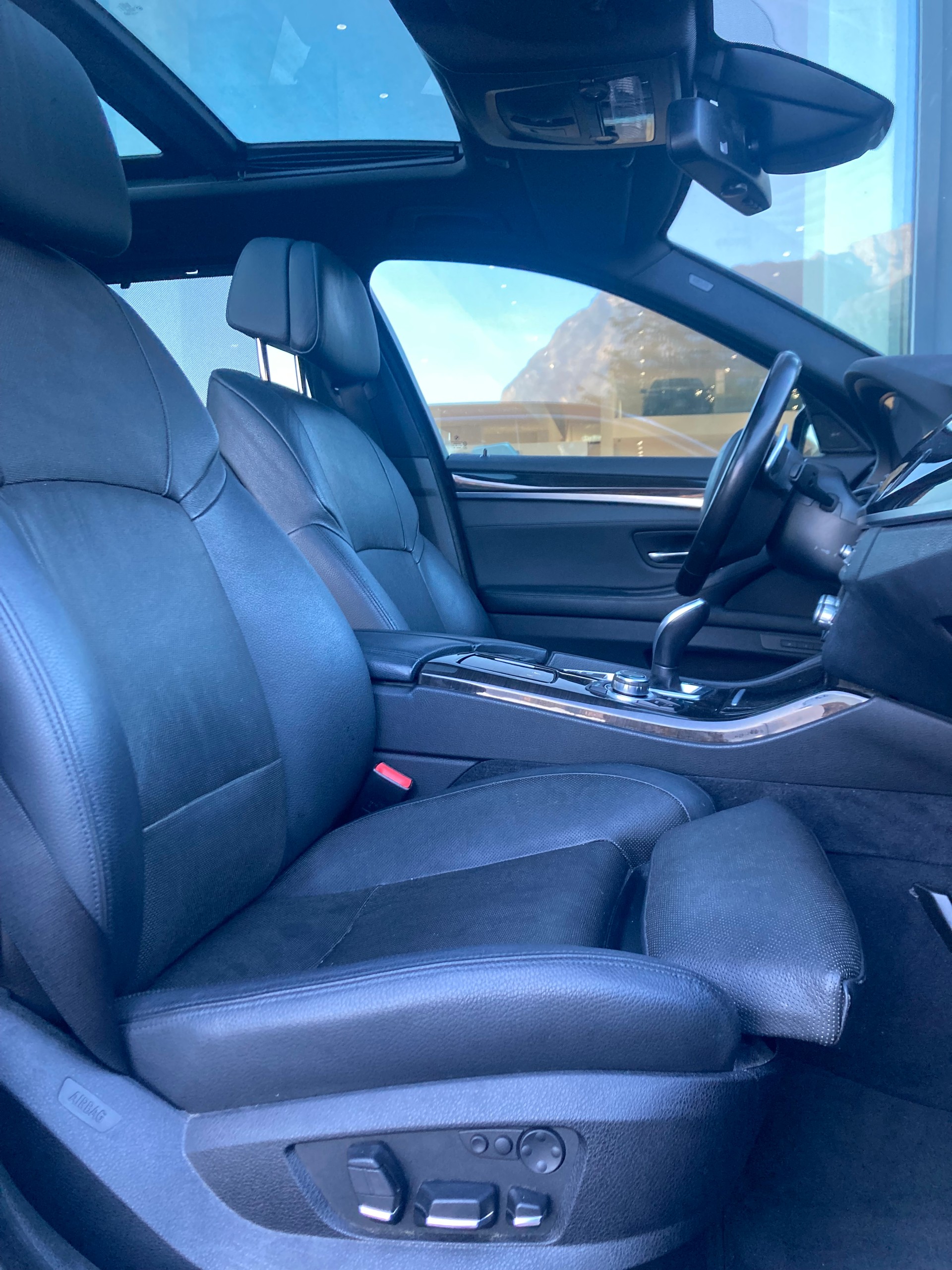 BMW 530d xDrive-image-9