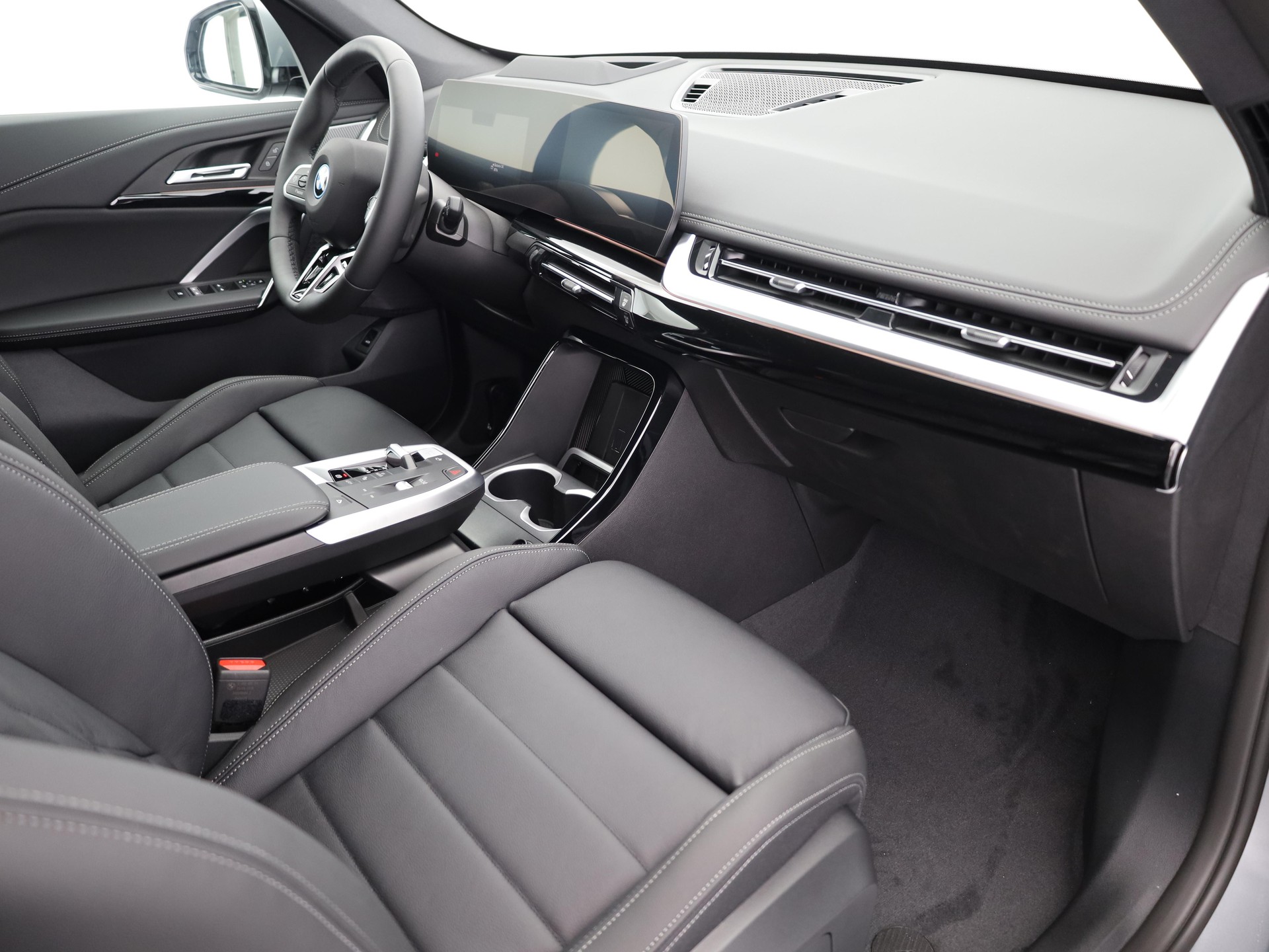 BMW iX1 U11 20 eDrive-image-14