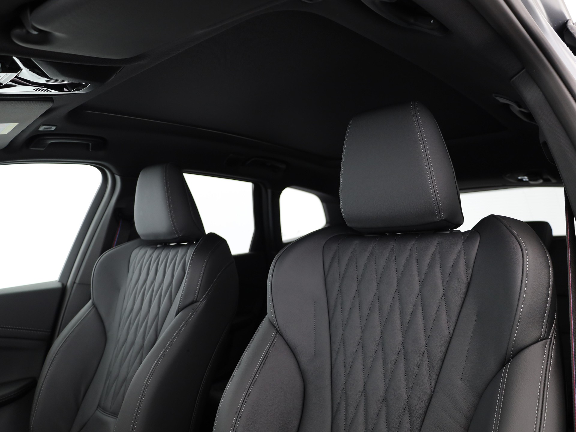 BMW iX1 U11 20 eDrive-image-11