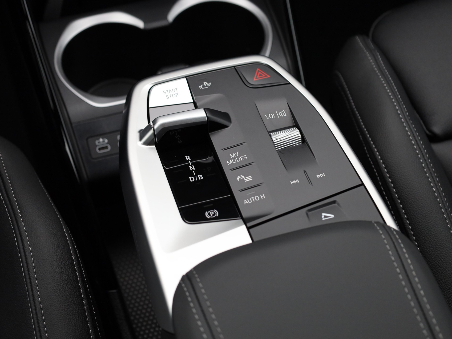 BMW iX1 U11 20 eDrive-image-18