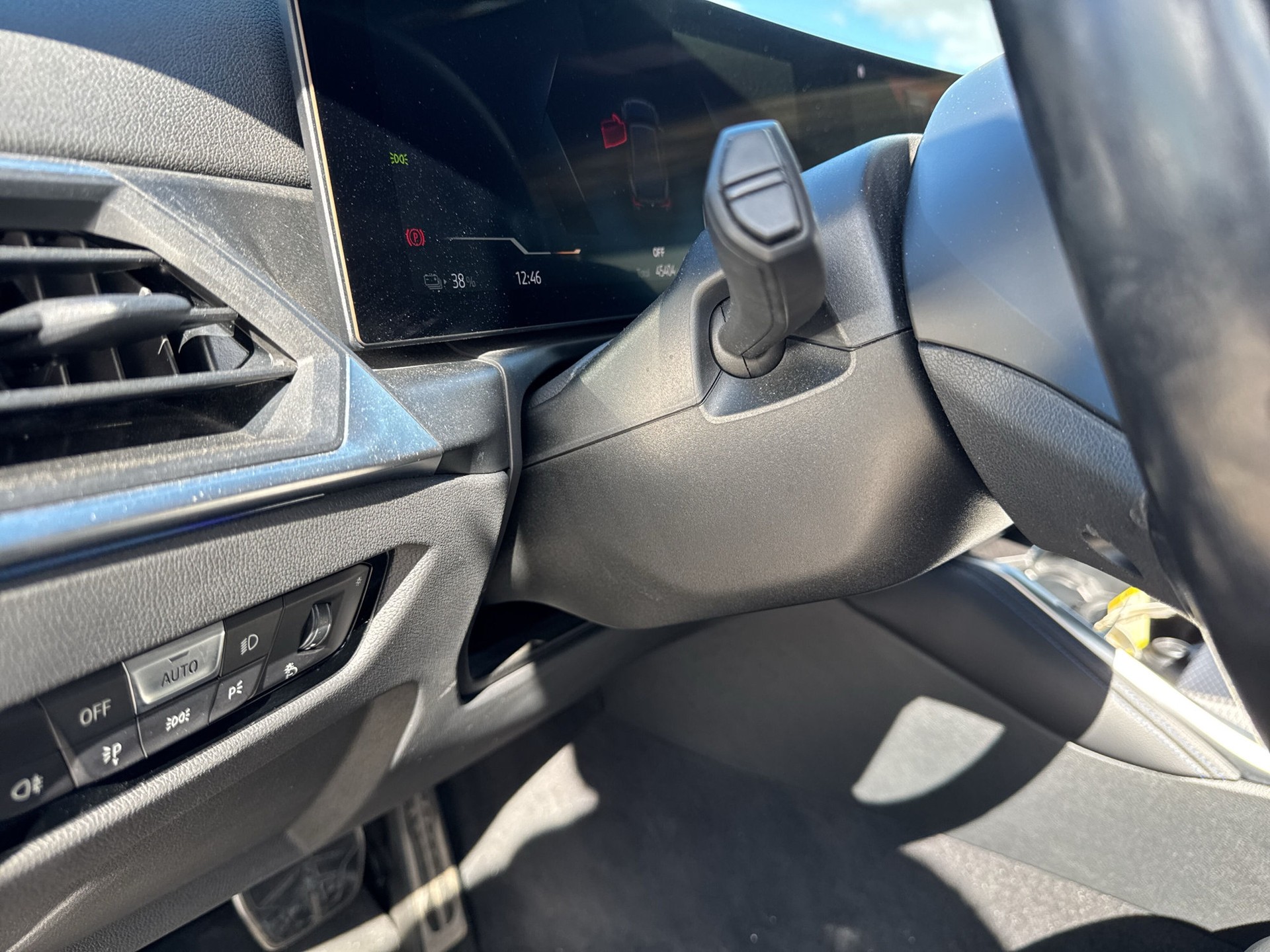 BMW i4 M50-image-19