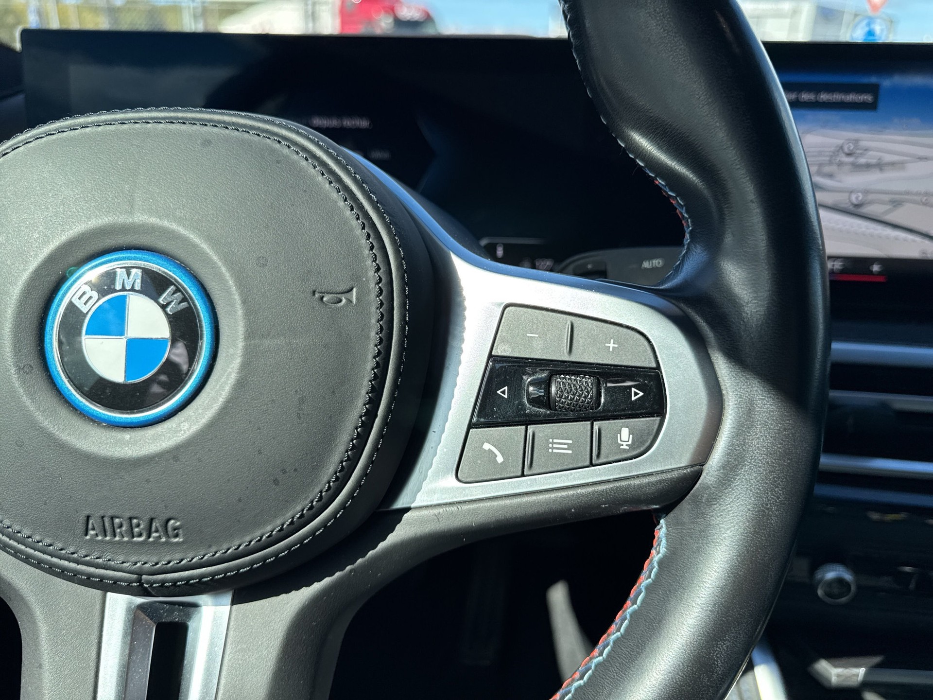 BMW i4 M50-image-15