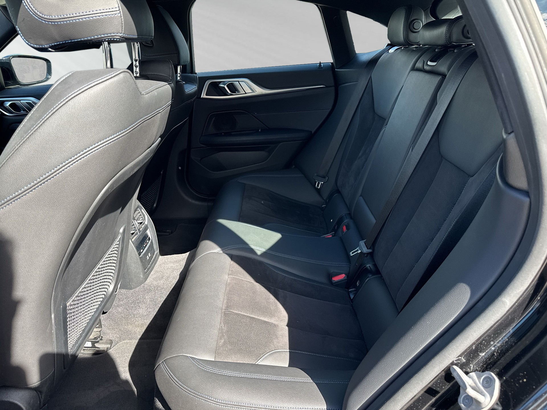 BMW i4 M50-image-6
