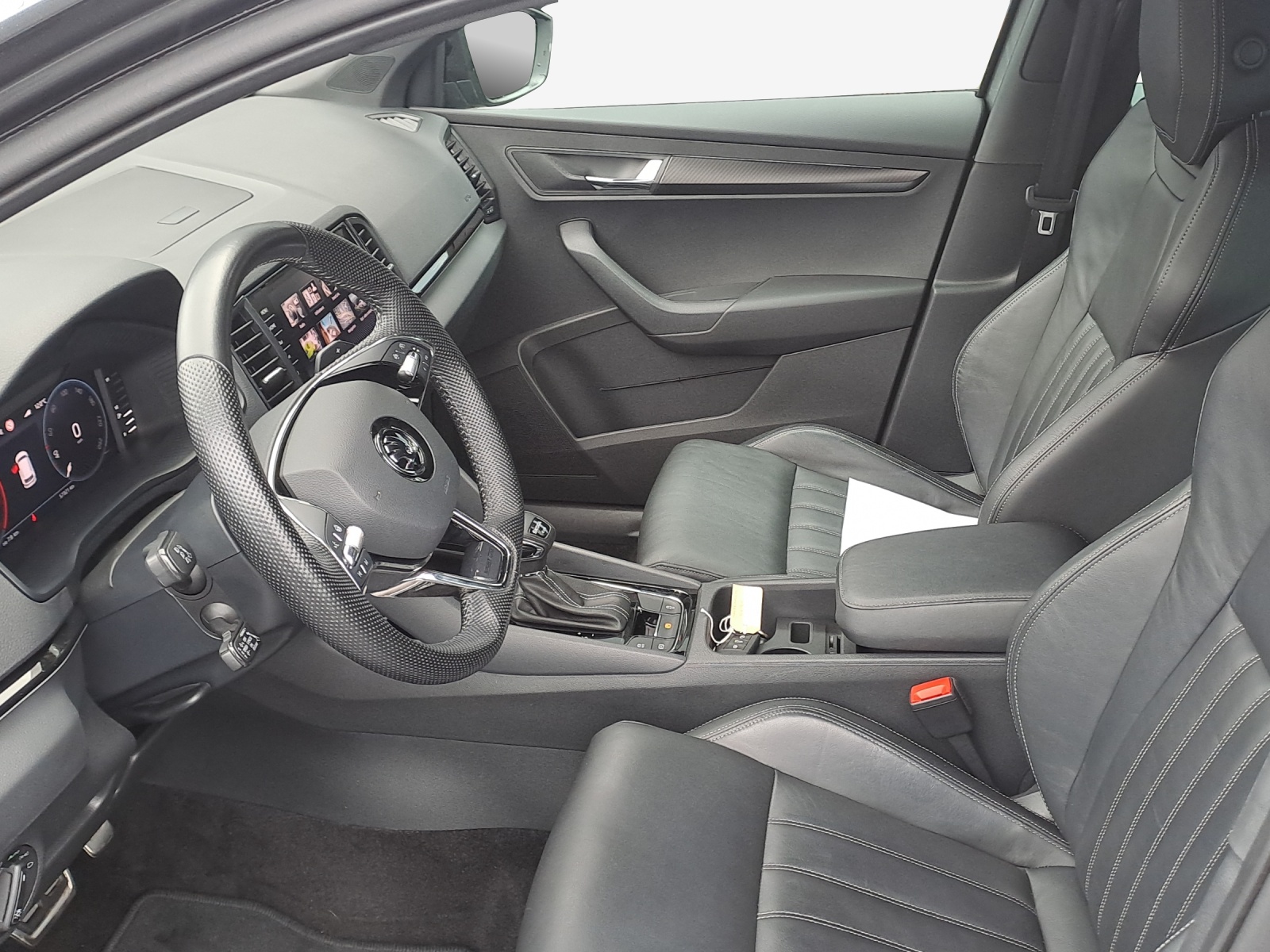 SKODA Karoq 2.0 TSI SportLine 4x4 DSG-image-7