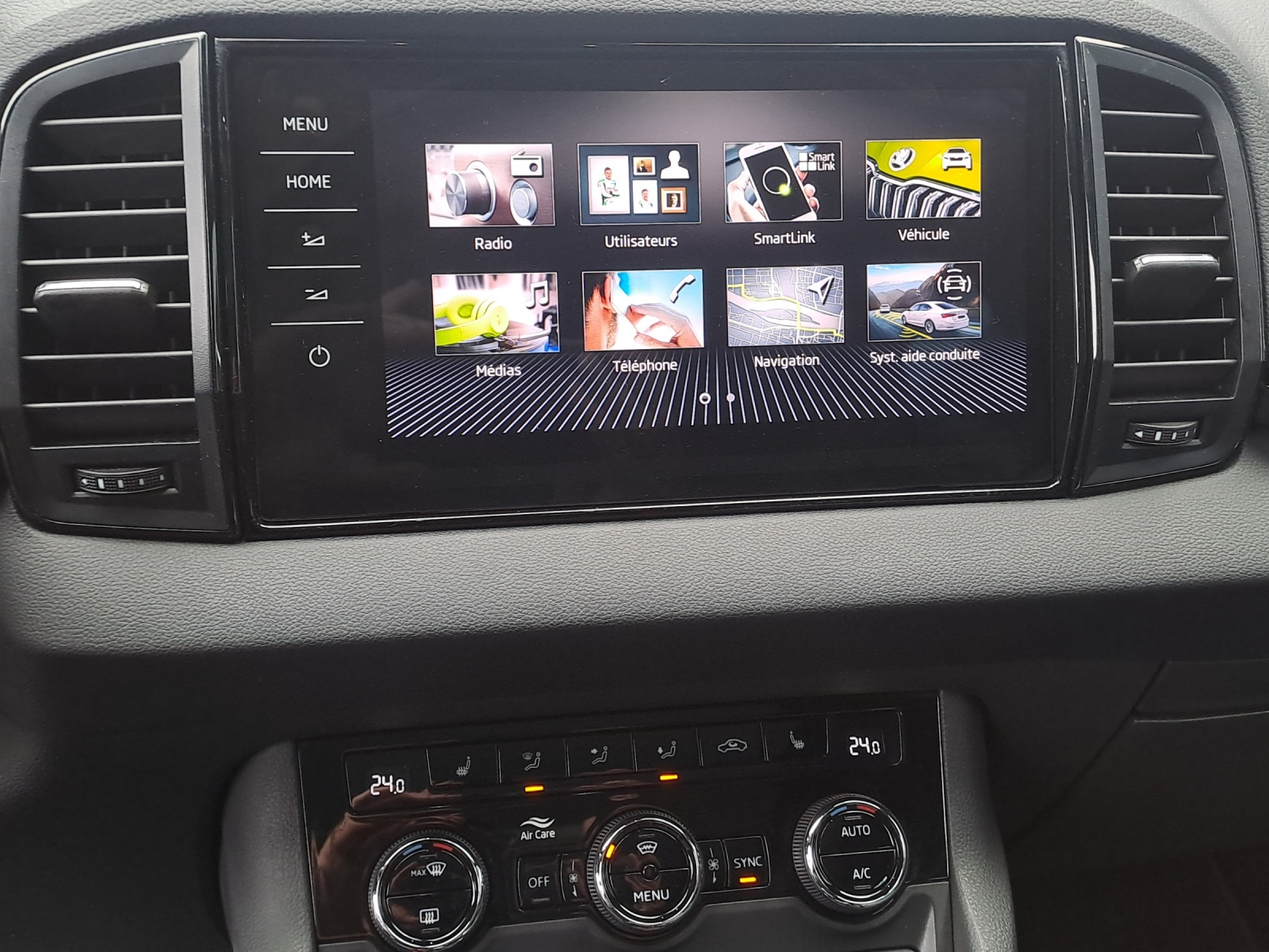 SKODA Karoq 2.0 TSI SportLine 4x4 DSG-image-10