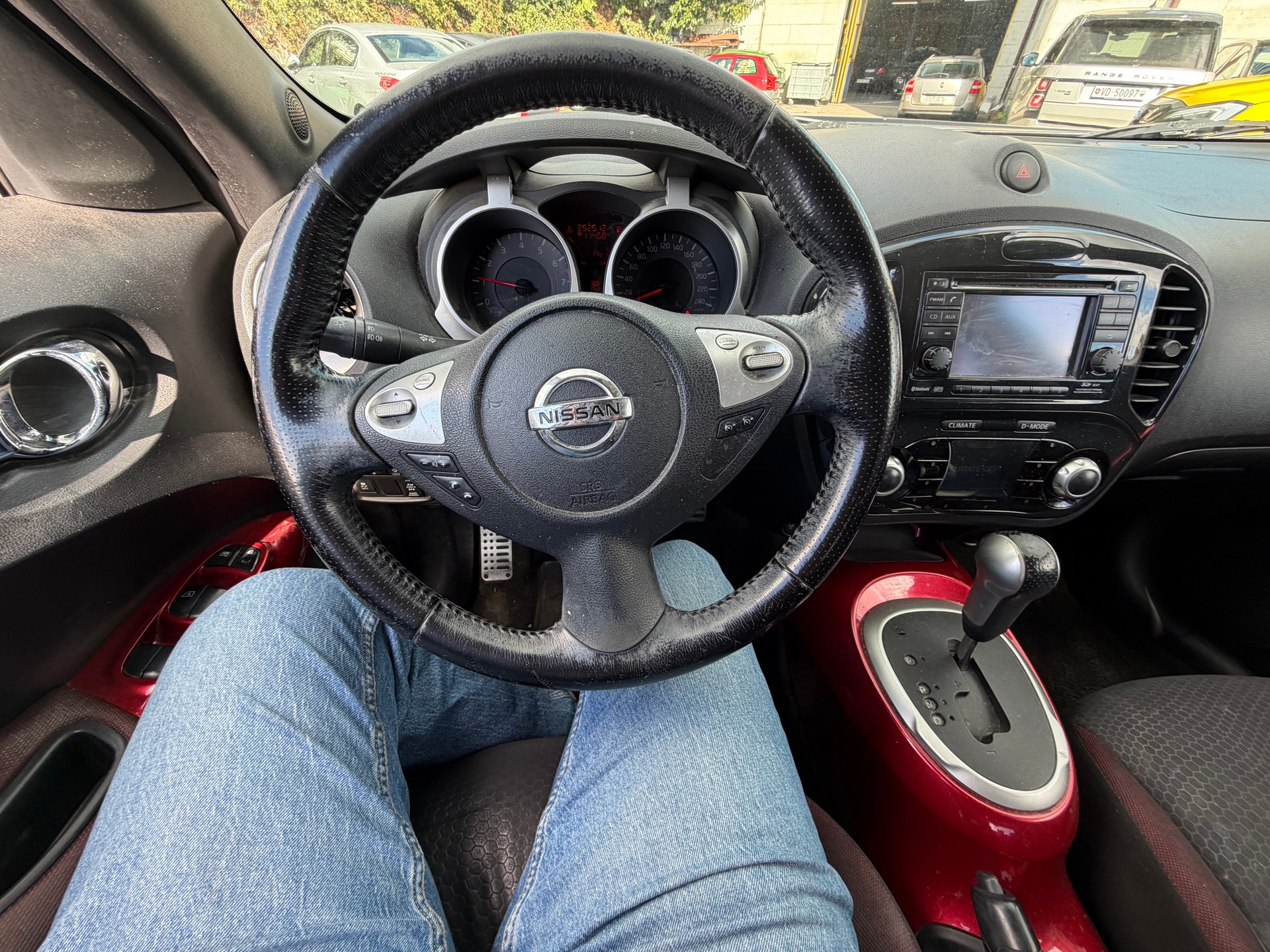 NISSAN Juke 1.6 DIG-T tekna 4x4 Xtronic M-CVT-image-6