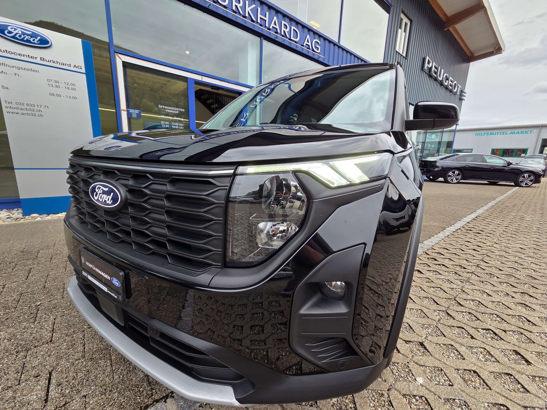 FORD TOURNEO COURIERier 1.0 EcoBoost Active-image-12
