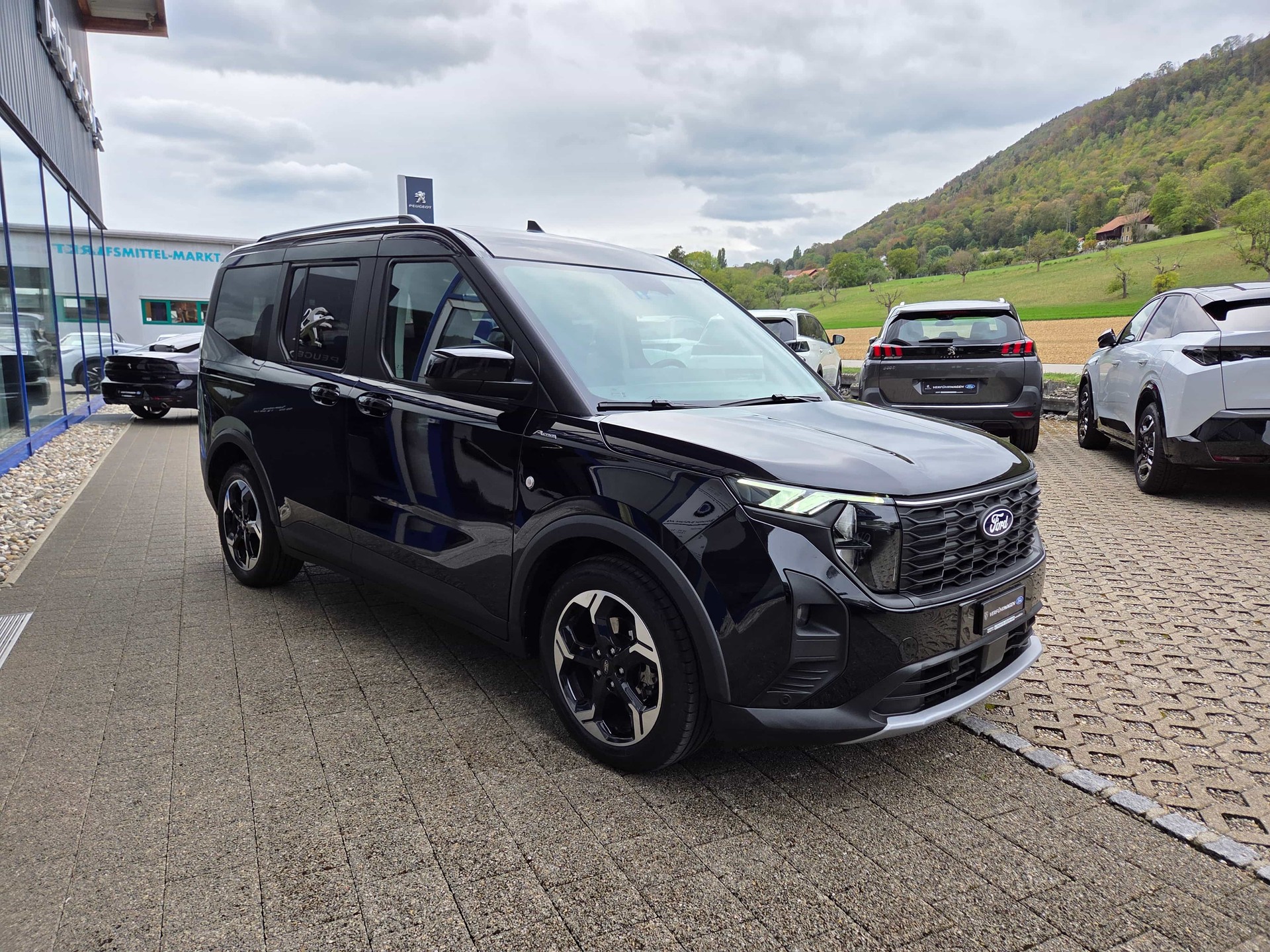 FORD TOURNEO COURIERier 1.0 EcoBoost Active-image-5
