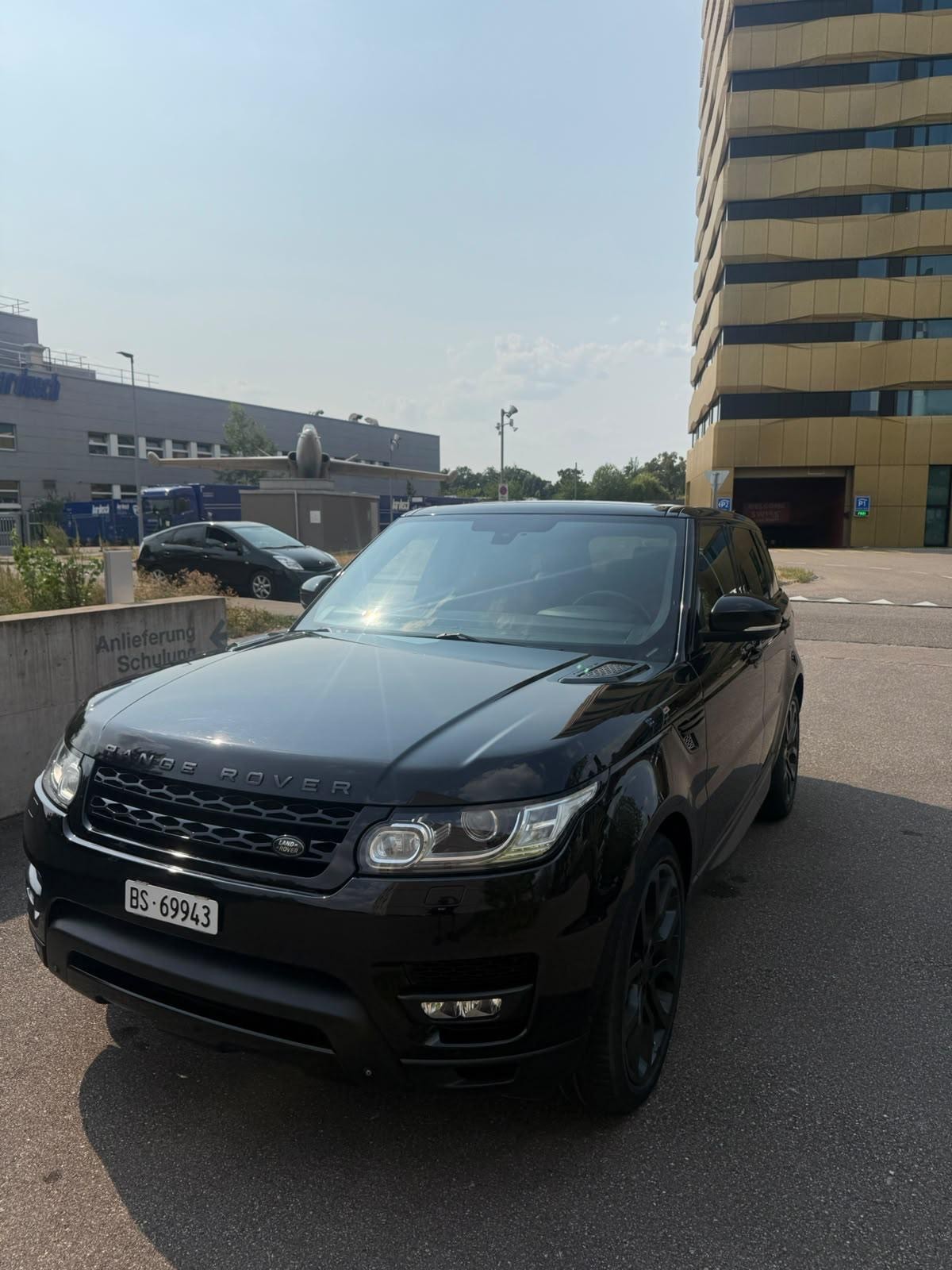 Car photo