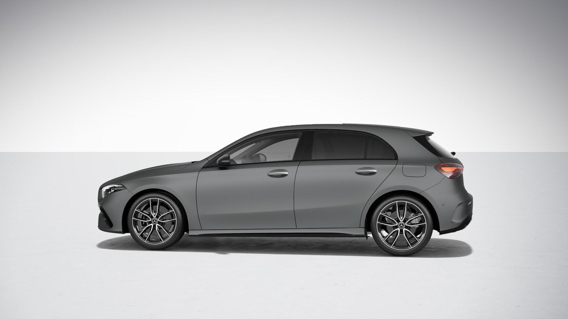 MERCEDES-BENZ A 250 e EQ Star 8G-DCT-image-1