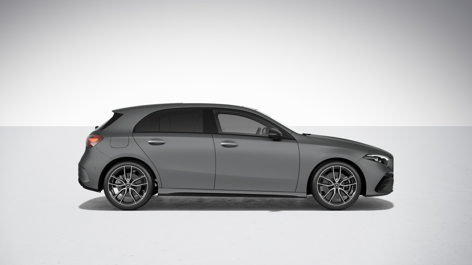 MERCEDES-BENZ A 250 e EQ Star 8G-DCT-image-4